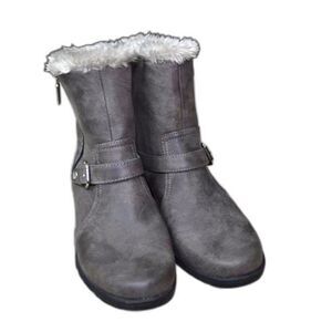 Anne Klein Boots Womens Size 9.5 Faux Fur Suede Gray Lined Winter Boots